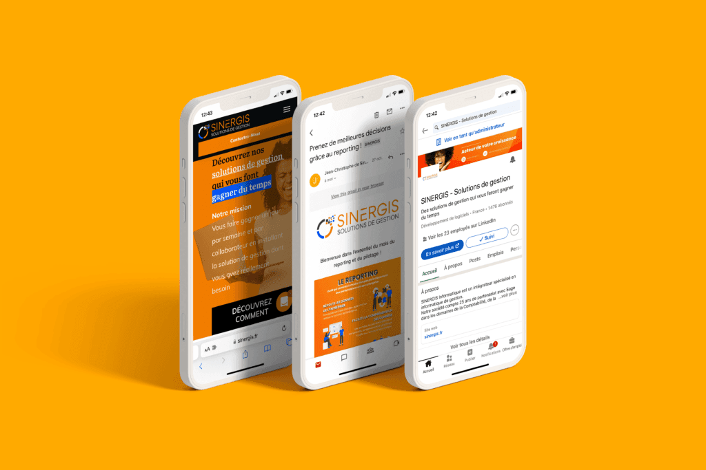 téléphone avec réseaux sociaux, newsletter et site internet
